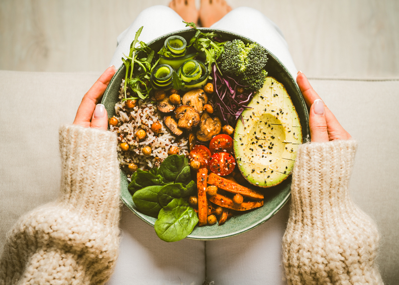 Buddha bowl - värikäs ja vegaaninen ruoka kaikille tilaisuuksille